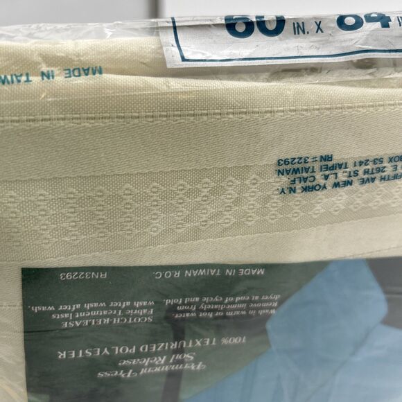 NOS Satin Stripe Fabric Cream Tablecloth NIP 100% Textured Polyster 60 x 84 Oval - Picture 12 of 12